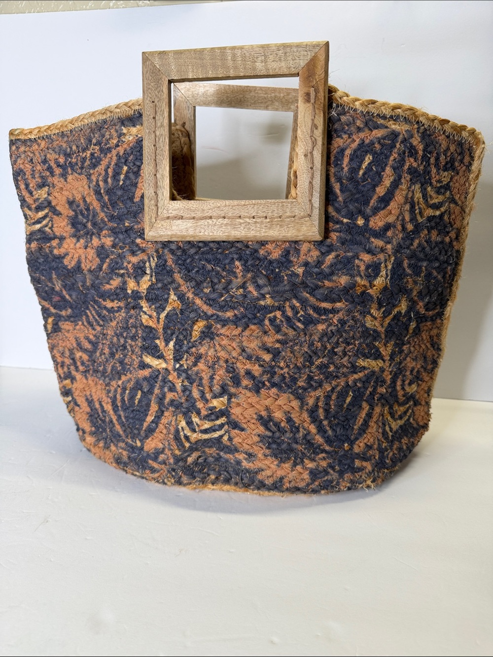 Time and Tru Navy and Rust Floral Woven Tote with Wooden Handles
